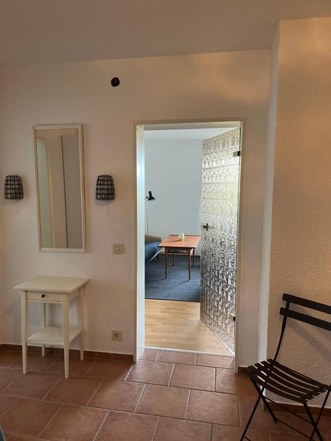 אוברוייטה Helle Wohnung Mit Grossem Balkon מראה חיצוני תמונה