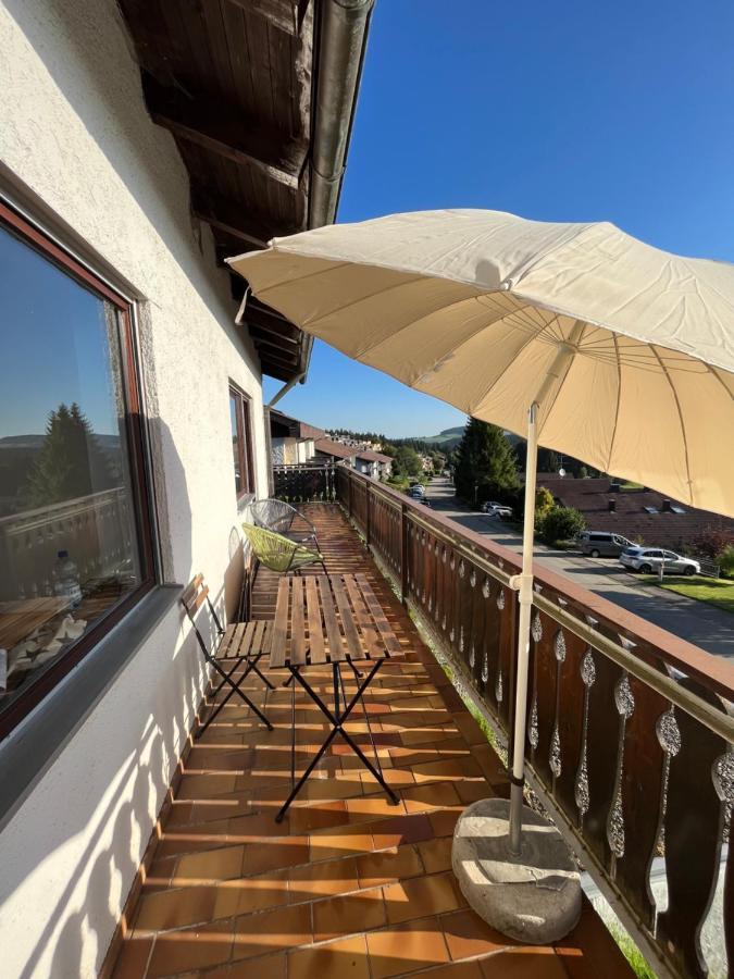 אוברוייטה Helle Wohnung Mit Grossem Balkon מראה חיצוני תמונה